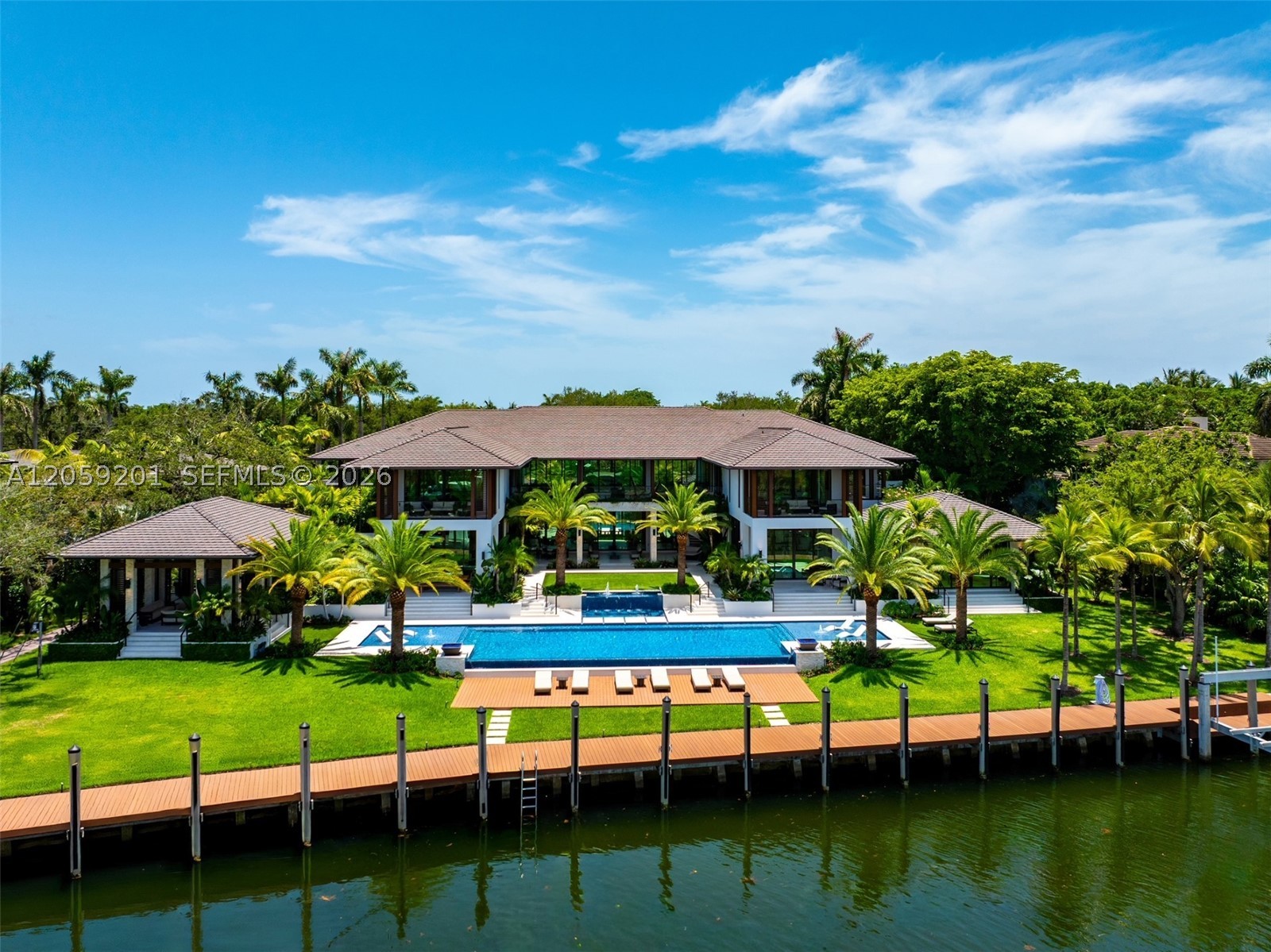 641 Leucadendra Dr<br>Coral Gables FL 33156