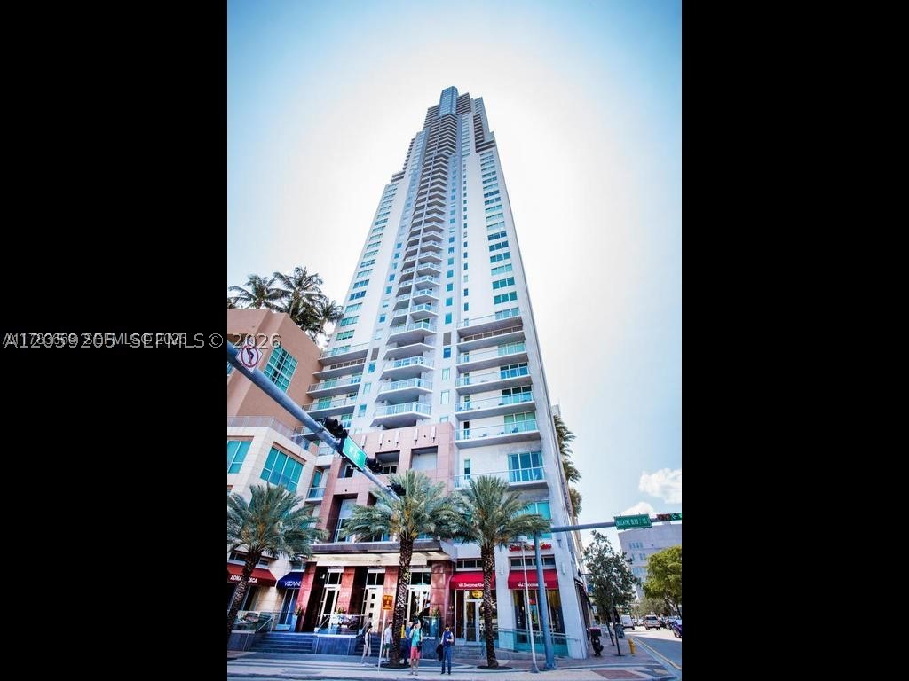 244 Biscayne Blvd #1202, Miami FL 33132