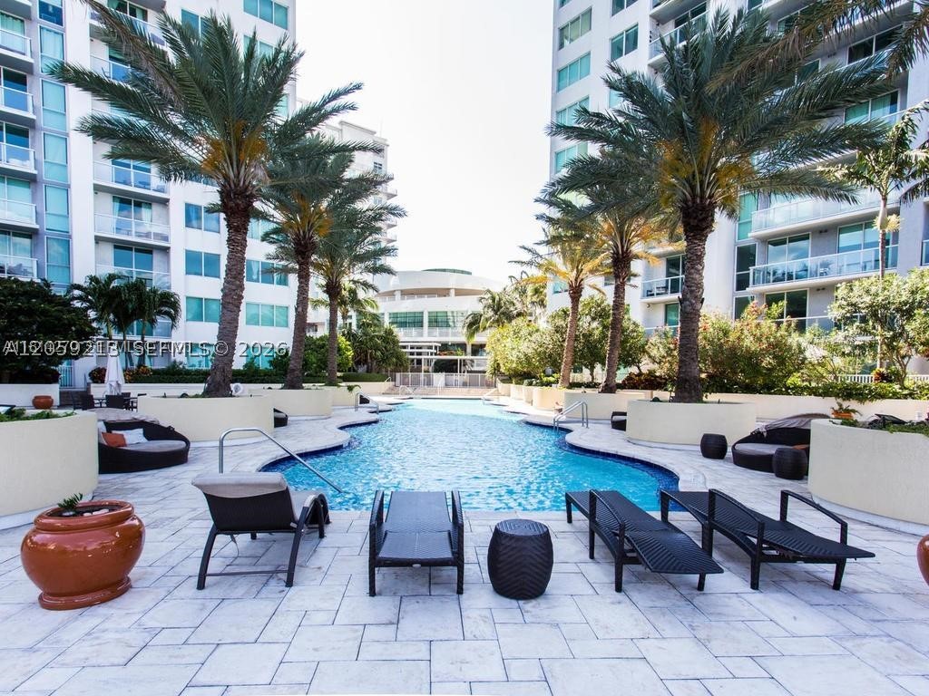 244 Biscayne Blvd #1002, Miami FL 33132