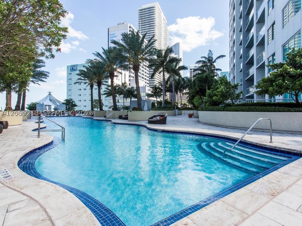 244 Biscayne Blvd #1002, Miami FL 33132