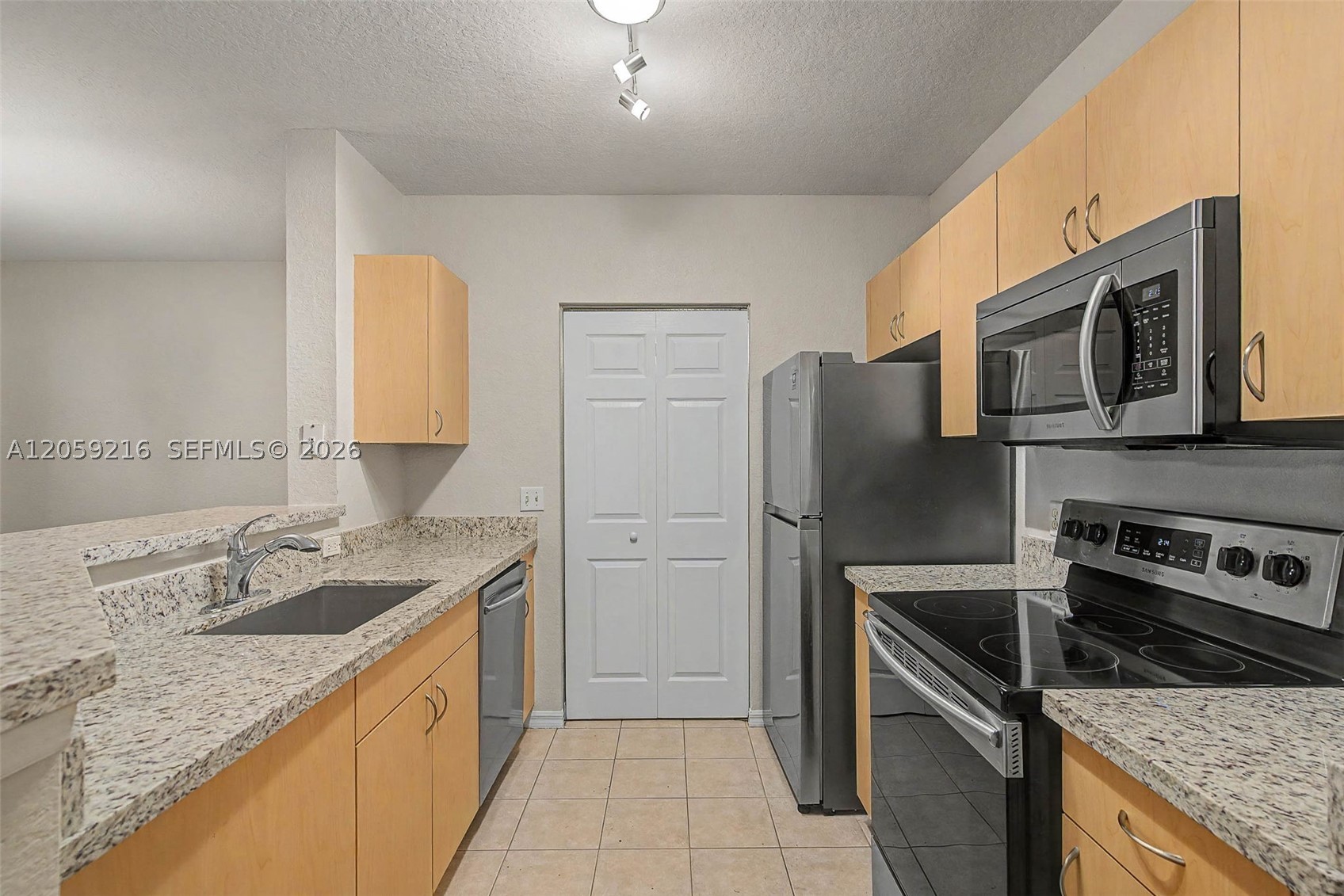 1003 Belmont Ln #1003, North Lauderdale FL 33068