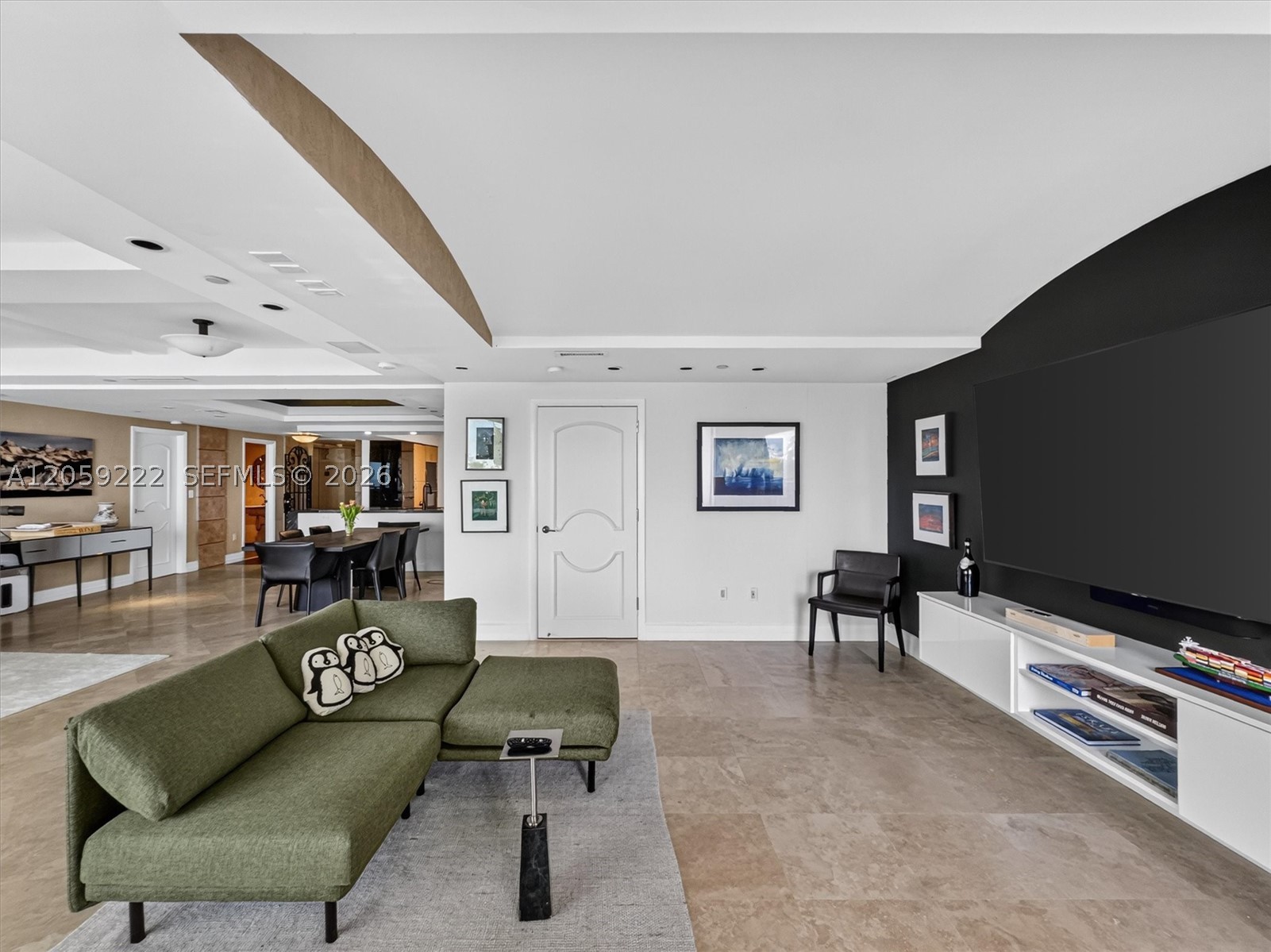 1455 Ocean Dr #704, Miami Beach FL 33139