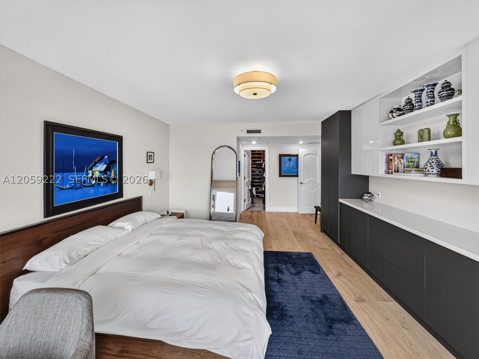 1455 Ocean Dr #704, Miami Beach FL 33139