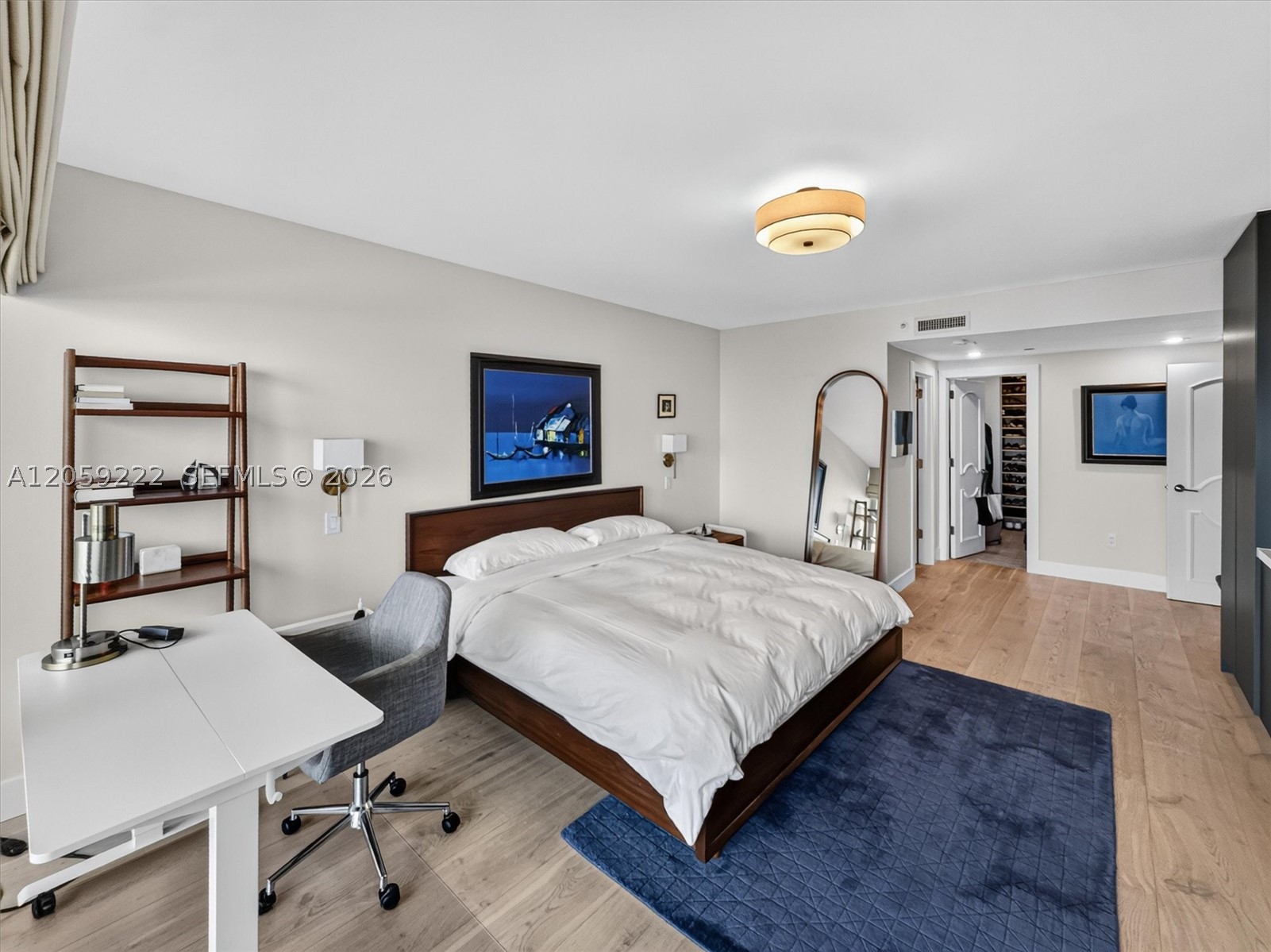 1455 Ocean Dr #704, Miami Beach FL 33139