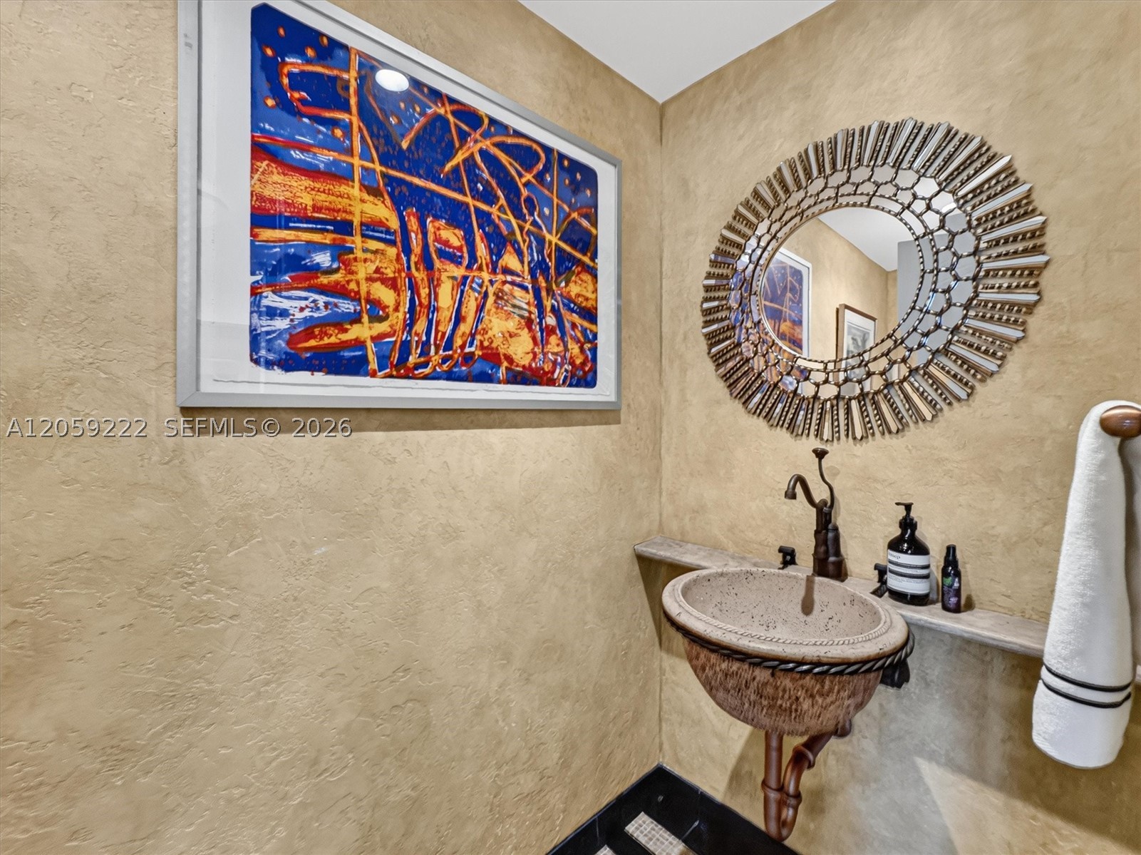 1455 Ocean Dr #704, Miami Beach FL 33139