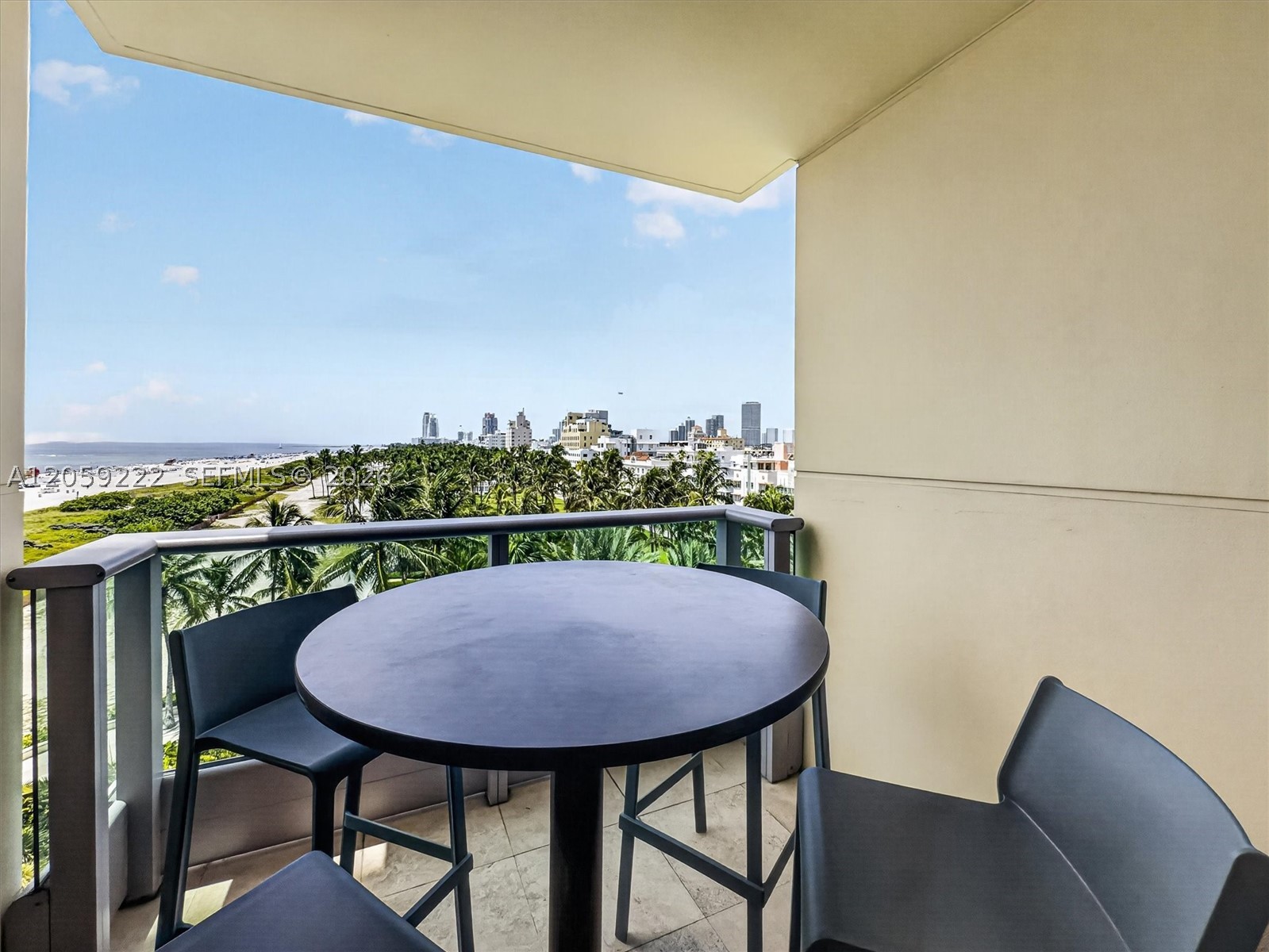 1455 Ocean Dr #704, Miami Beach FL 33139