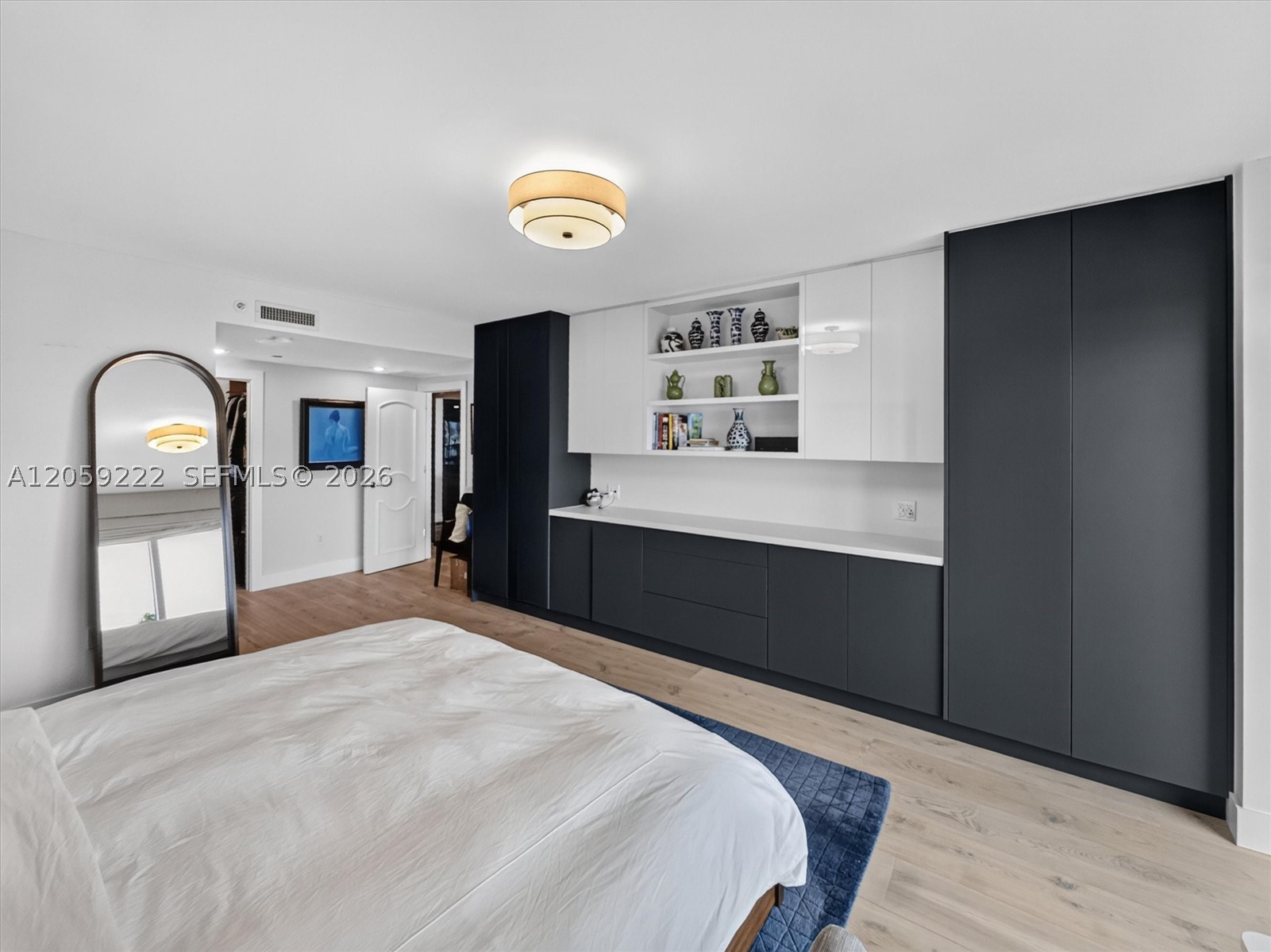 1455 Ocean Dr #704, Miami Beach FL 33139