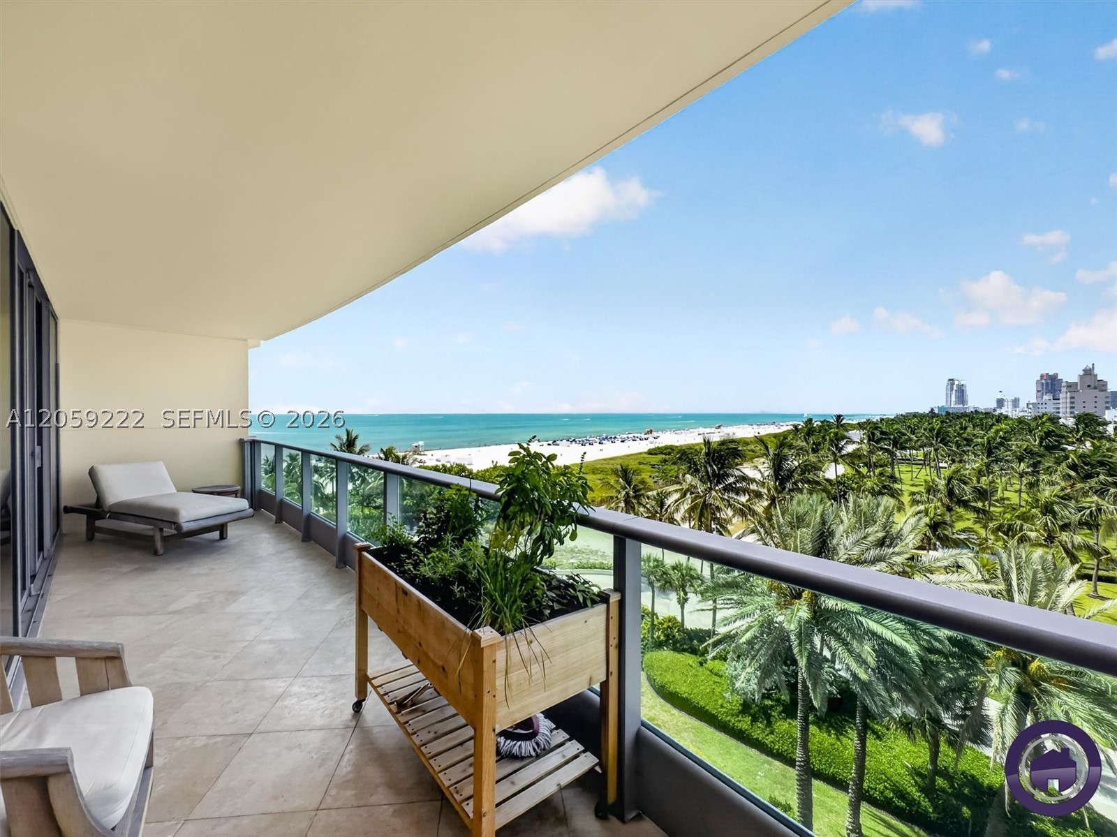 1455 Ocean Dr #704, Miami Beach FL 33139