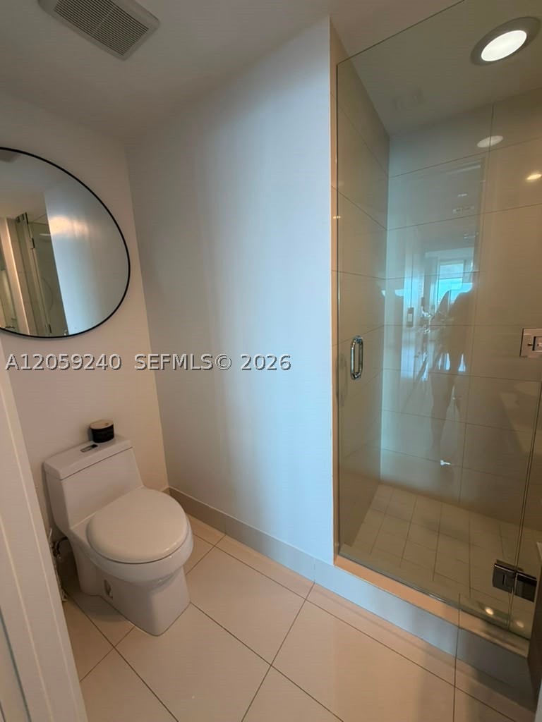 650 NE 32nd St #3405, Miami FL 33137