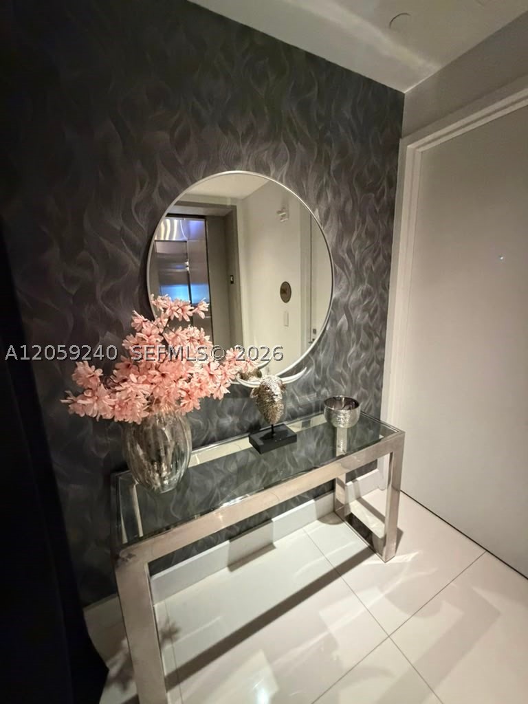 650 NE 32nd St #3405, Miami FL 33137