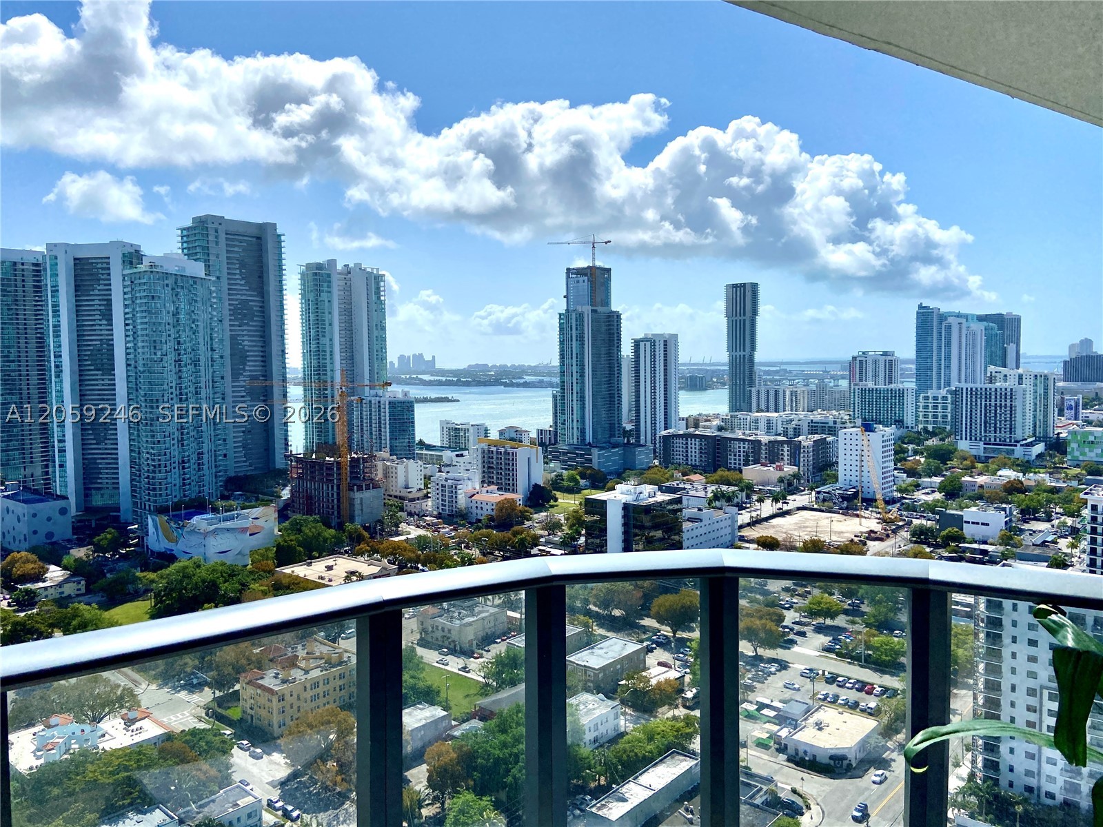 121 NE 34th St #3105, Miami FL 33137