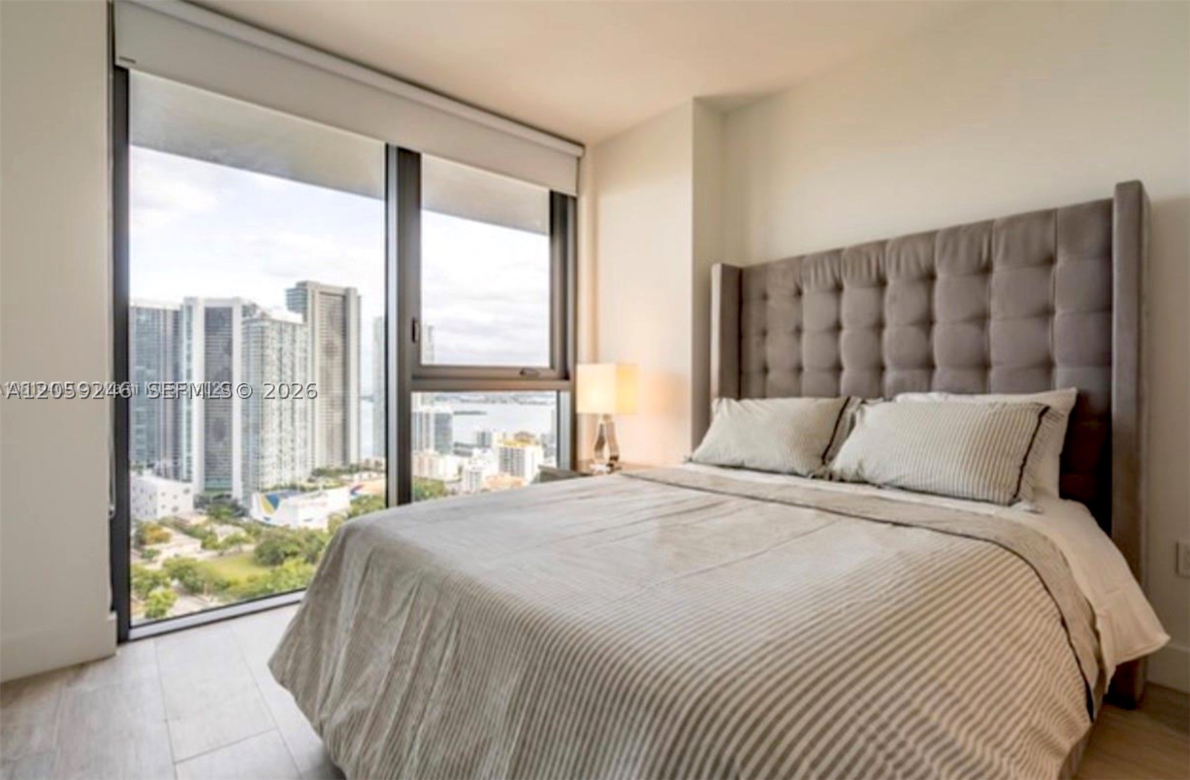 121 NE 34th St #3105, Miami FL 33137