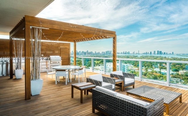 2901 Collins Ave #1602, Miami Beach FL 33140