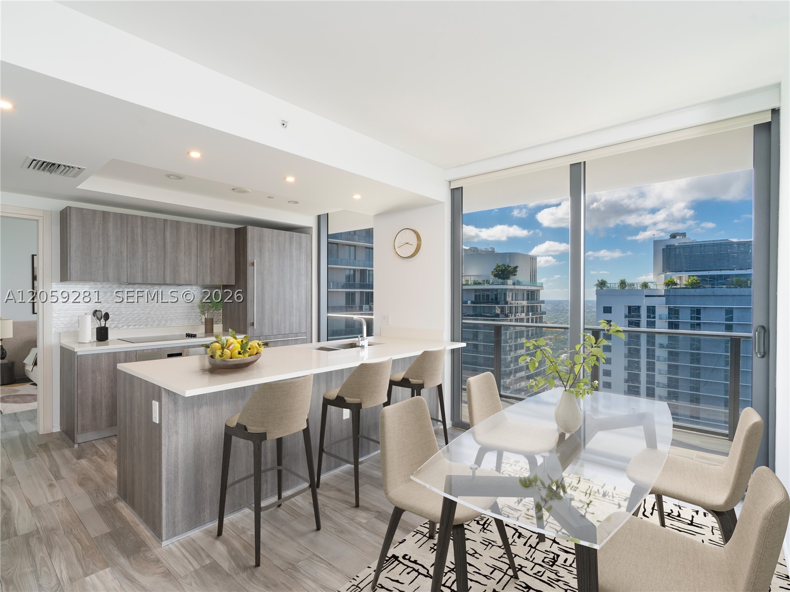 801 S Miami Ave #4709, Miami FL 33130