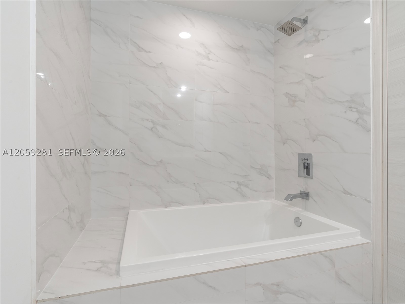 801 S Miami Ave #4709, Miami FL 33130