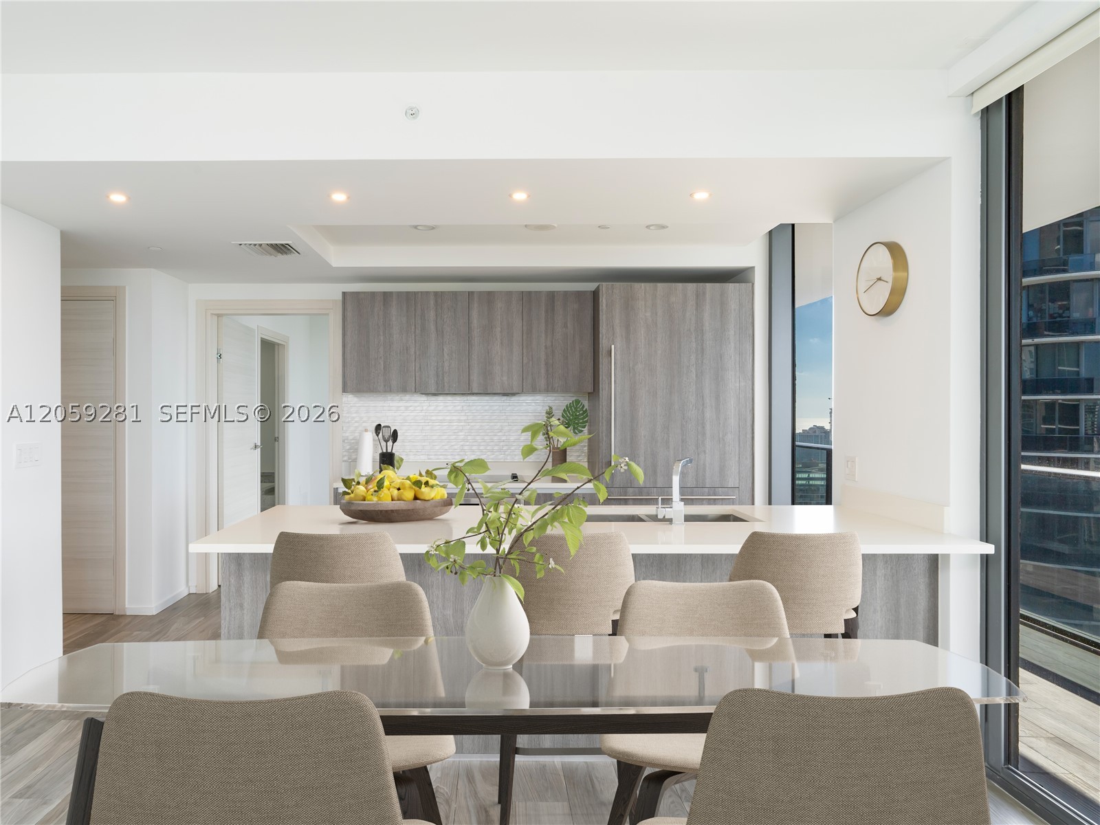 801 S Miami Ave #4709, Miami FL 33130