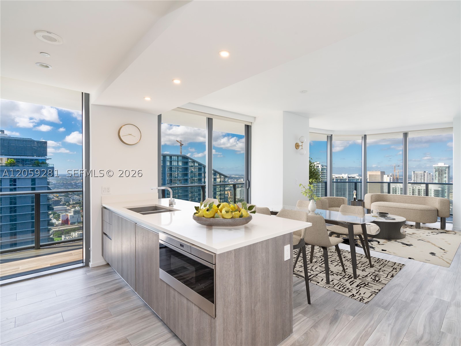 801 S Miami Ave #4709, Miami FL 33130