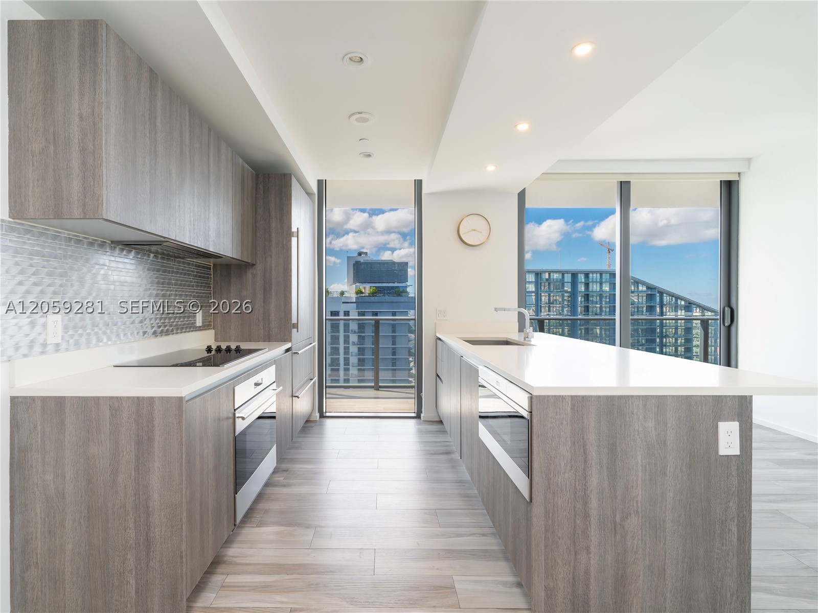801 S Miami Ave #4709, Miami FL 33130