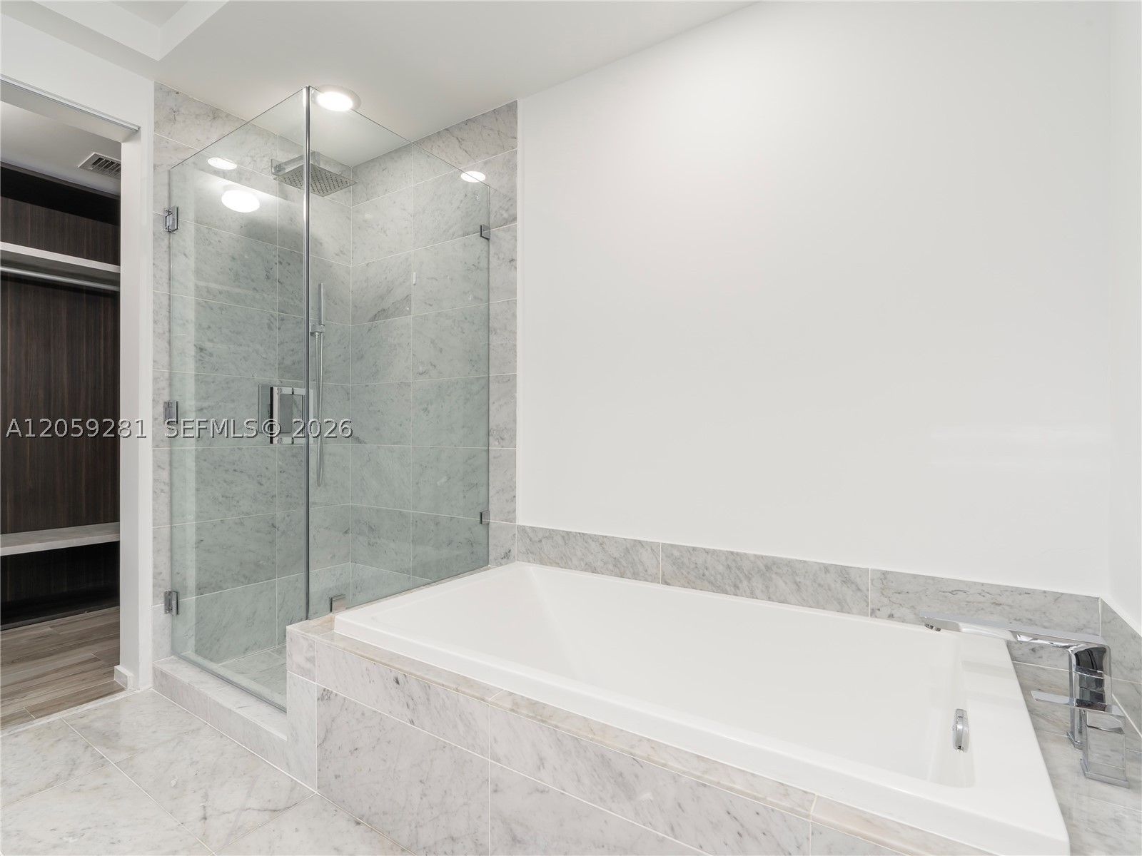 801 S Miami Ave #4709, Miami FL 33130