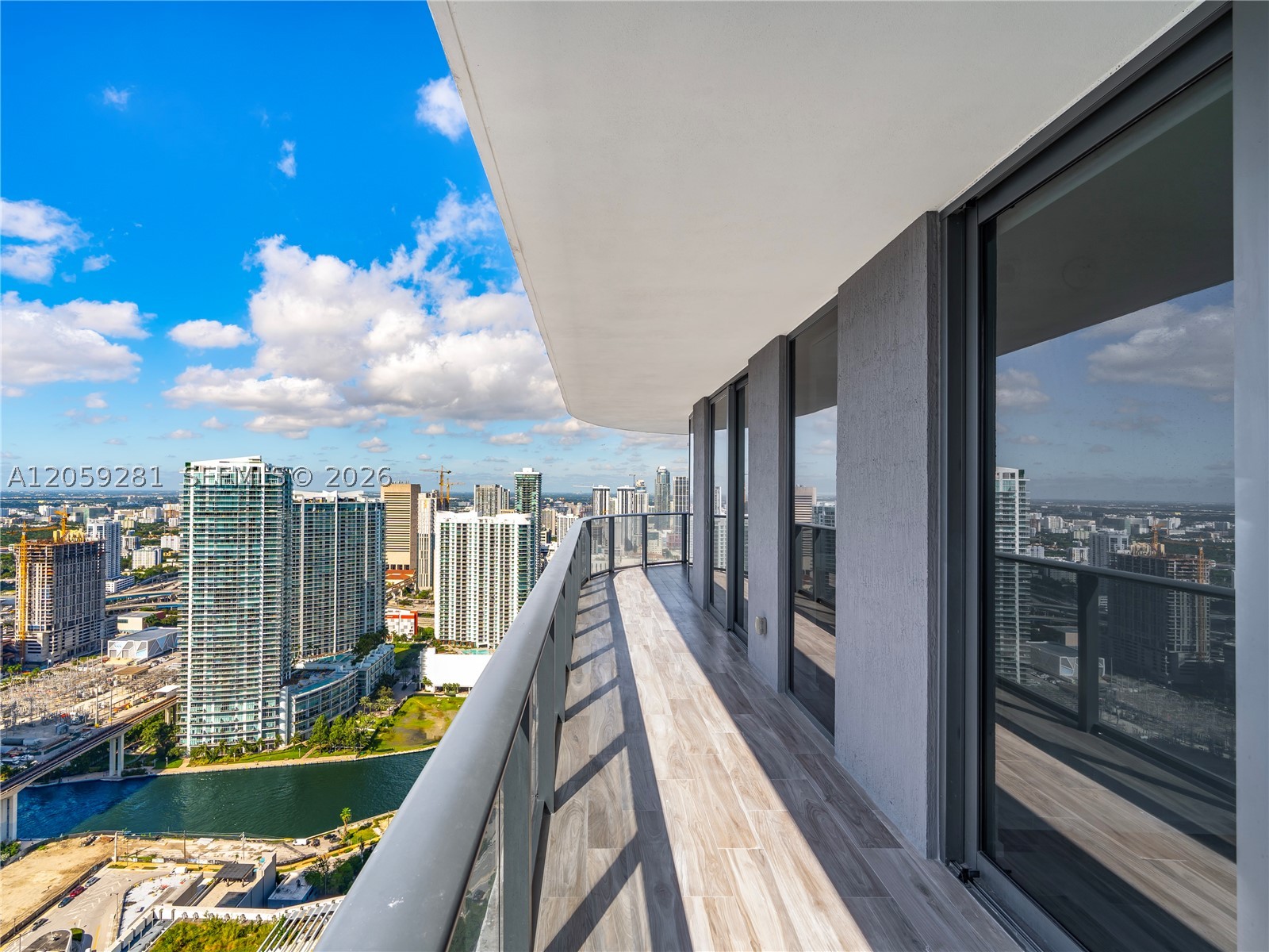 801 S Miami Ave #4709, Miami FL 33130