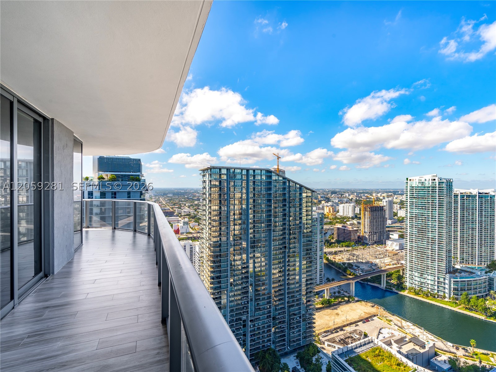 801 S Miami Ave #4709, Miami FL 33130