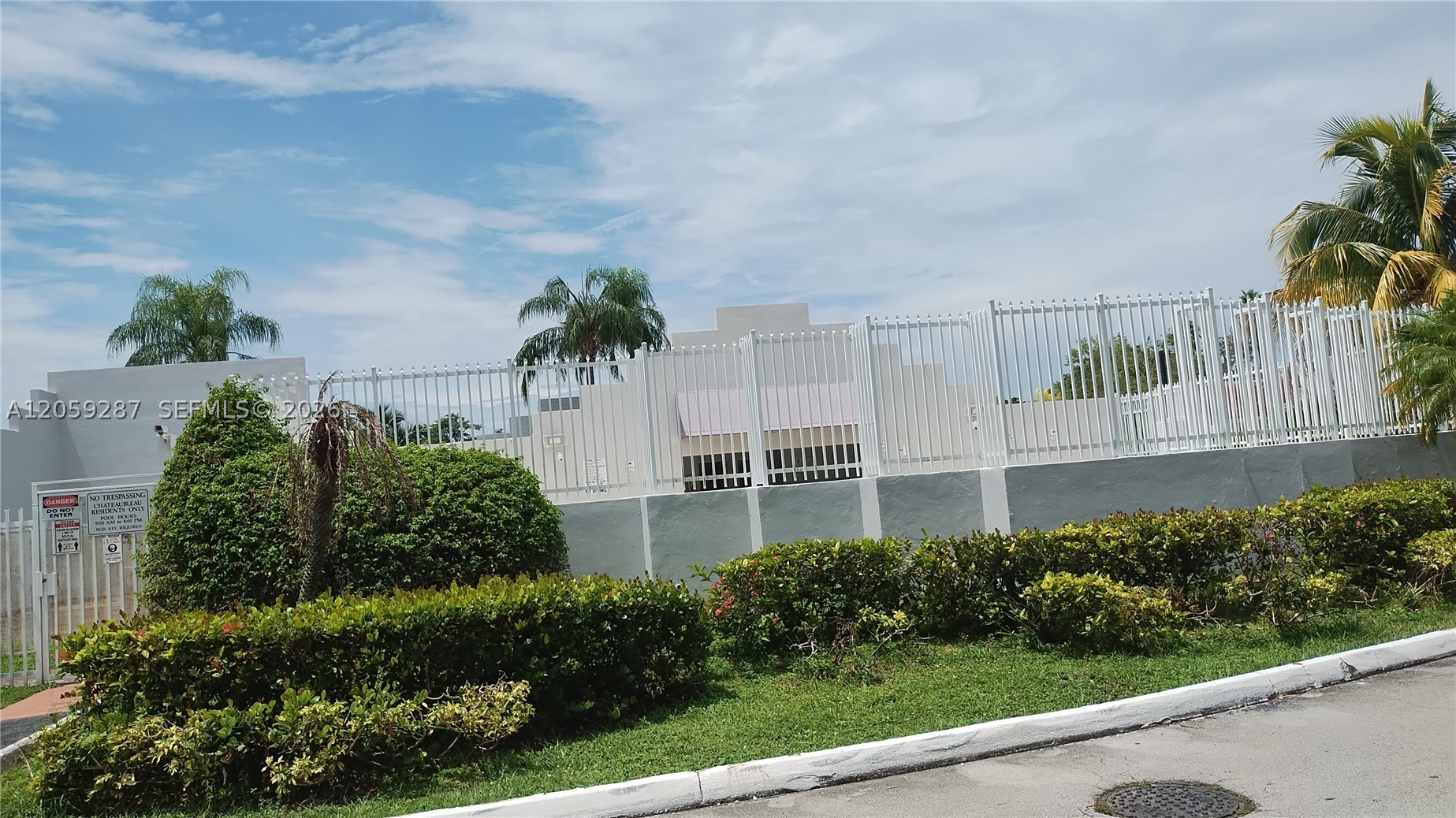 10395 SW 154th Cir Ct #104, Miami FL 33196
