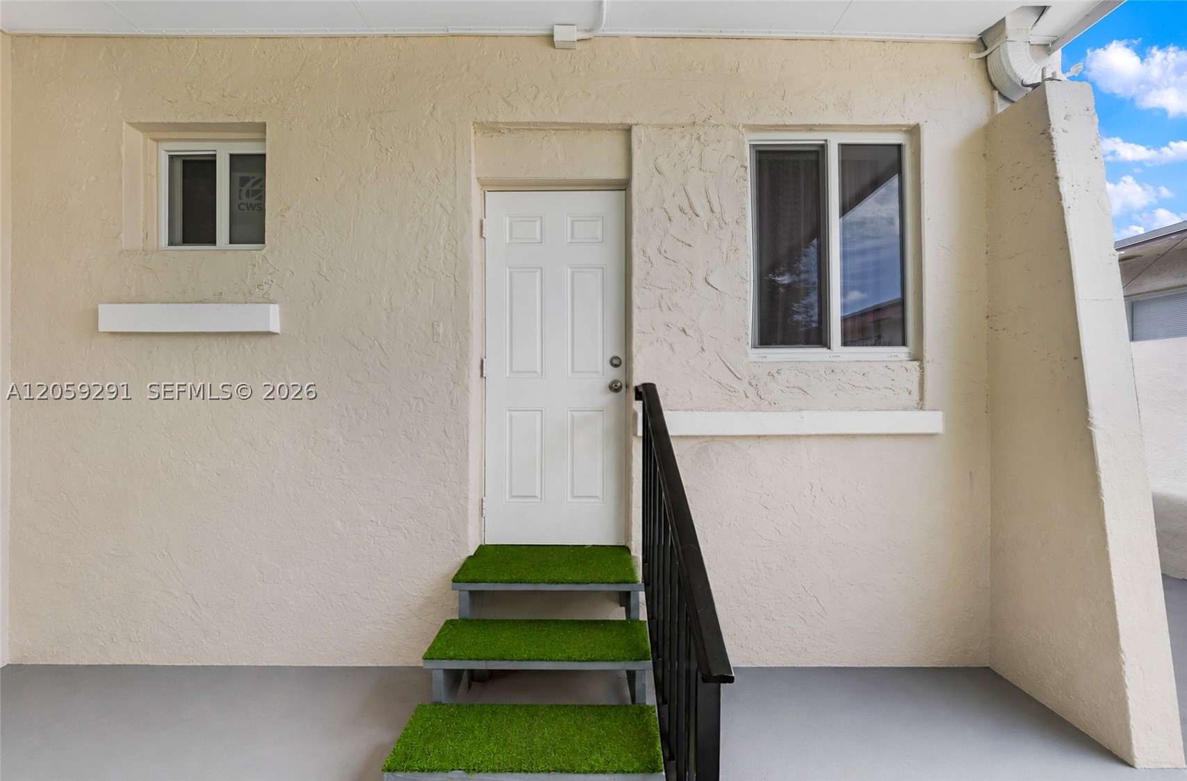 2420 NW 34th St, Miami FL 33142