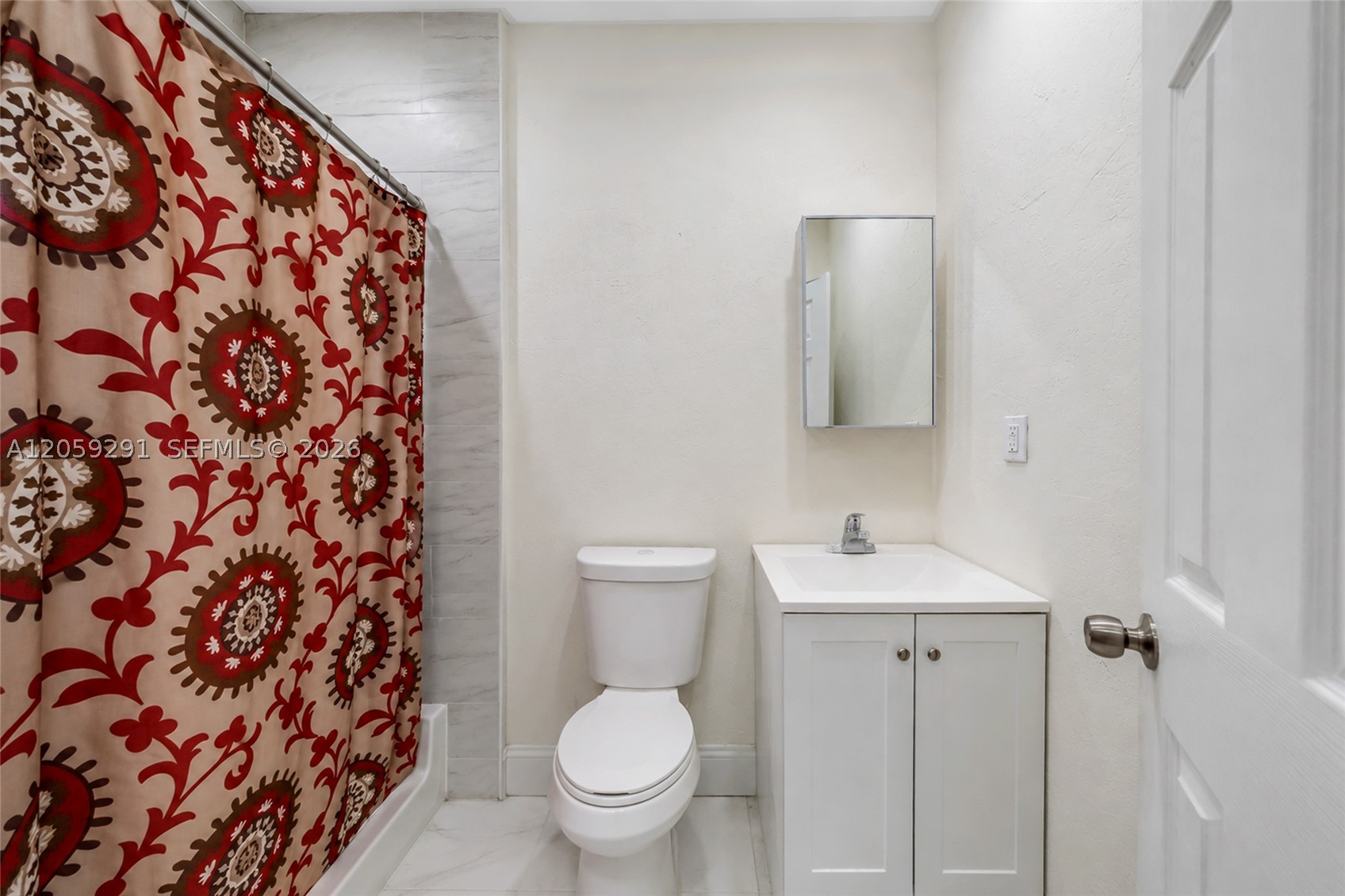 2420 NW 34th St, Miami FL 33142