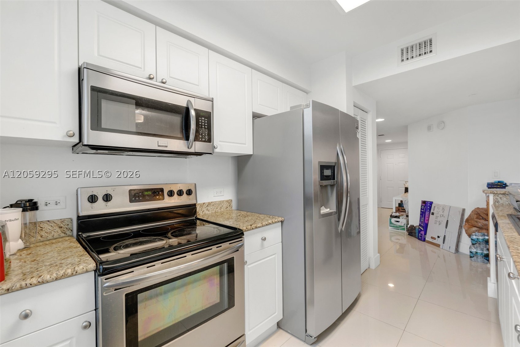 19501 W Country Club Dr #309, Aventura FL 33180