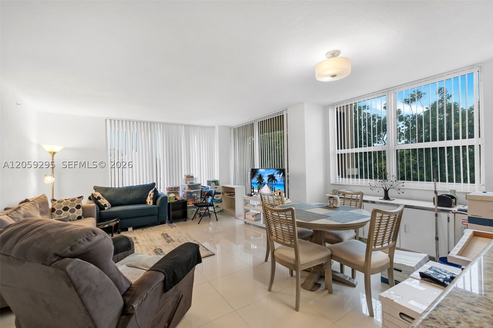 19501 W Country Club Dr #309, Aventura FL 33180
