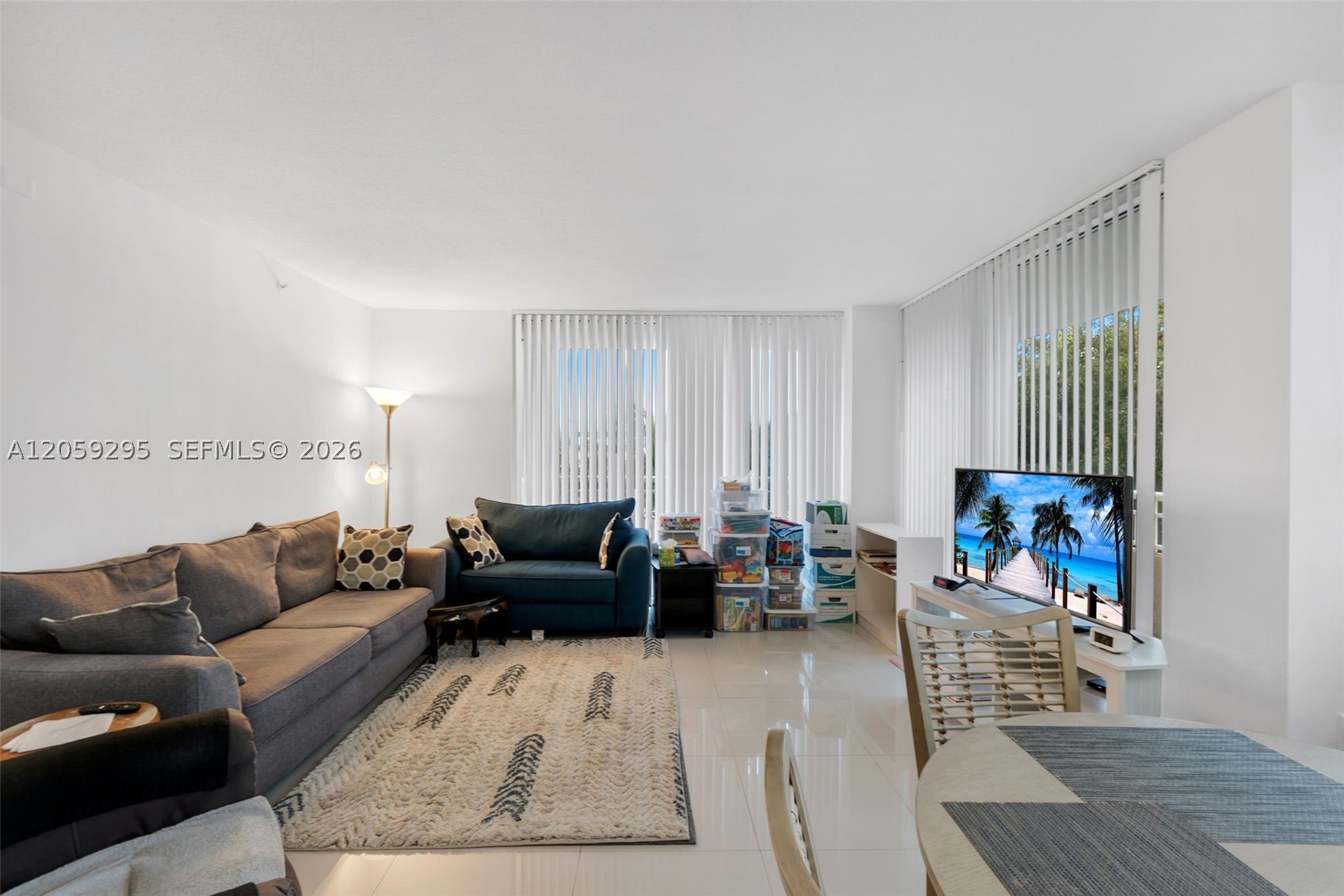 19501 W Country Club Dr #309, Aventura FL 33180