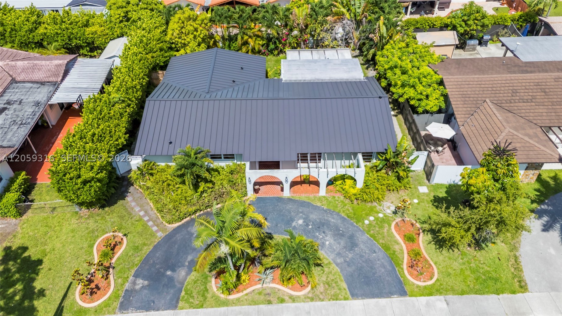 232 SW 102nd Ave, Sweetwater FL 33174