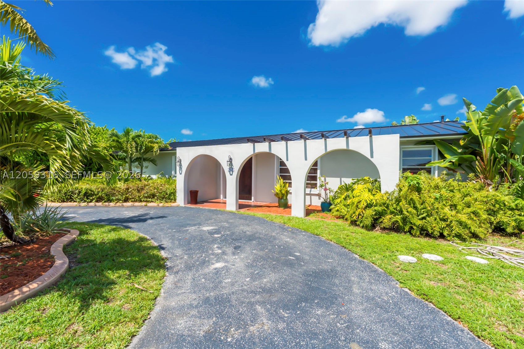 232 SW 102nd Ave, Sweetwater FL 33174