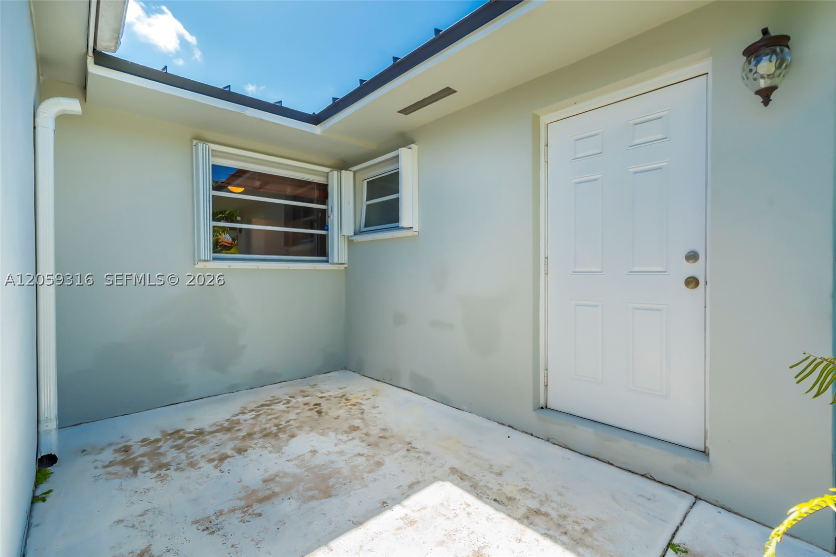 232 SW 102nd Ave, Sweetwater FL 33174