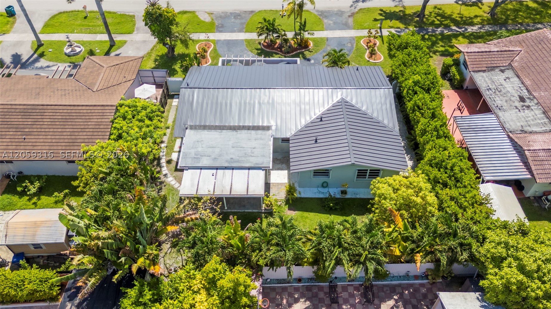 232 SW 102nd Ave, Sweetwater FL 33174
