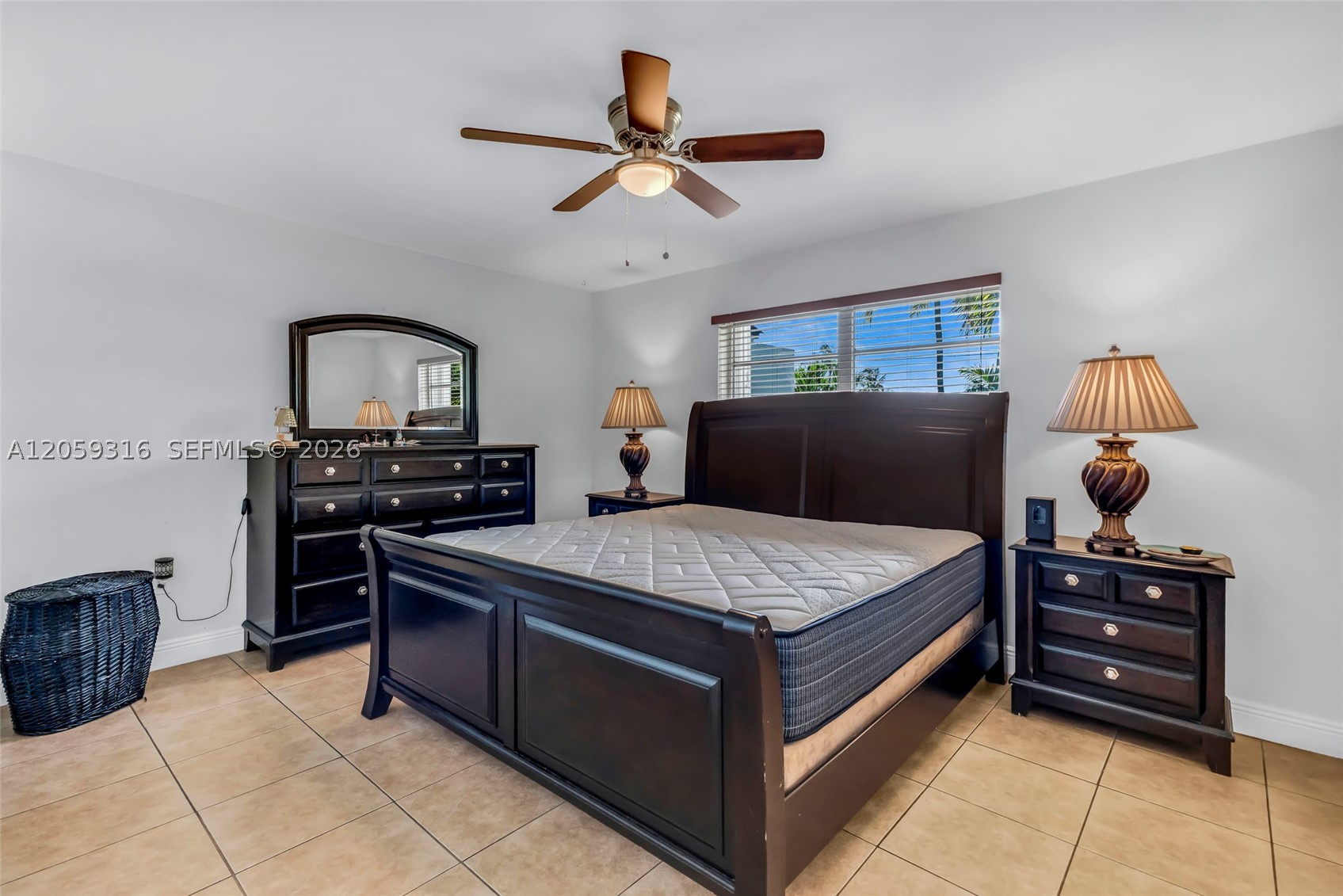 232 SW 102nd Ave, Sweetwater FL 33174