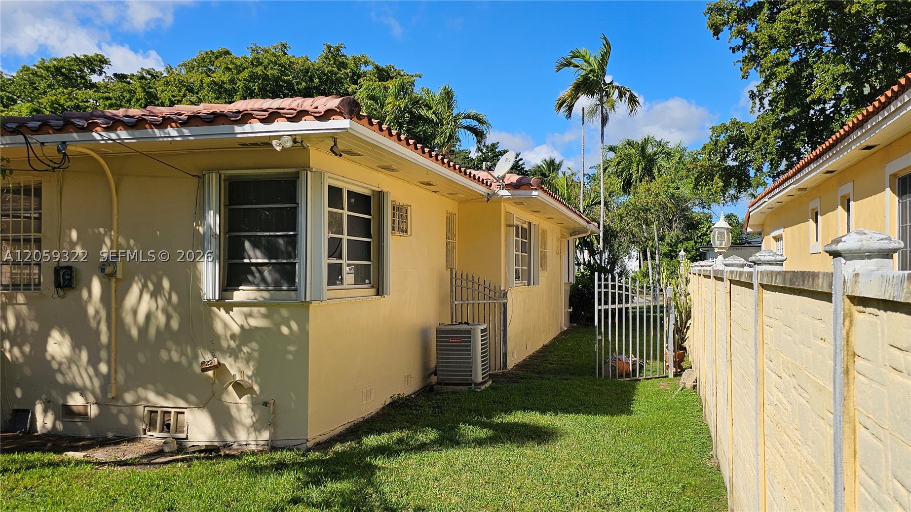 156 NW 88th St, El Portal FL 33150