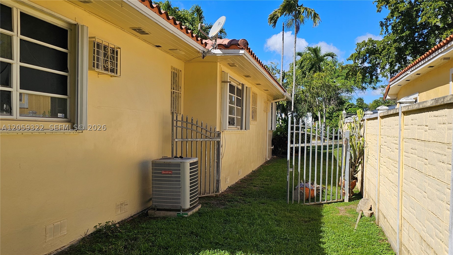 156 NW 88th St, El Portal FL 33150