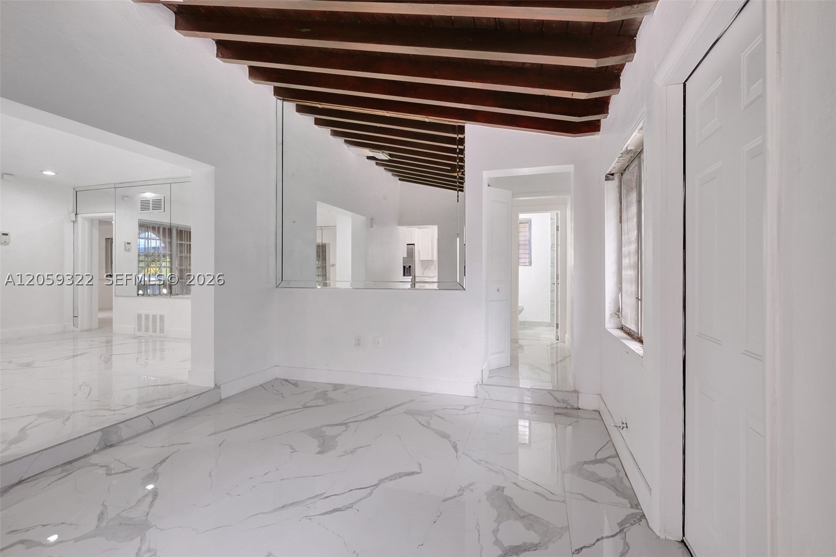 156 NW 88th St, El Portal FL 33150