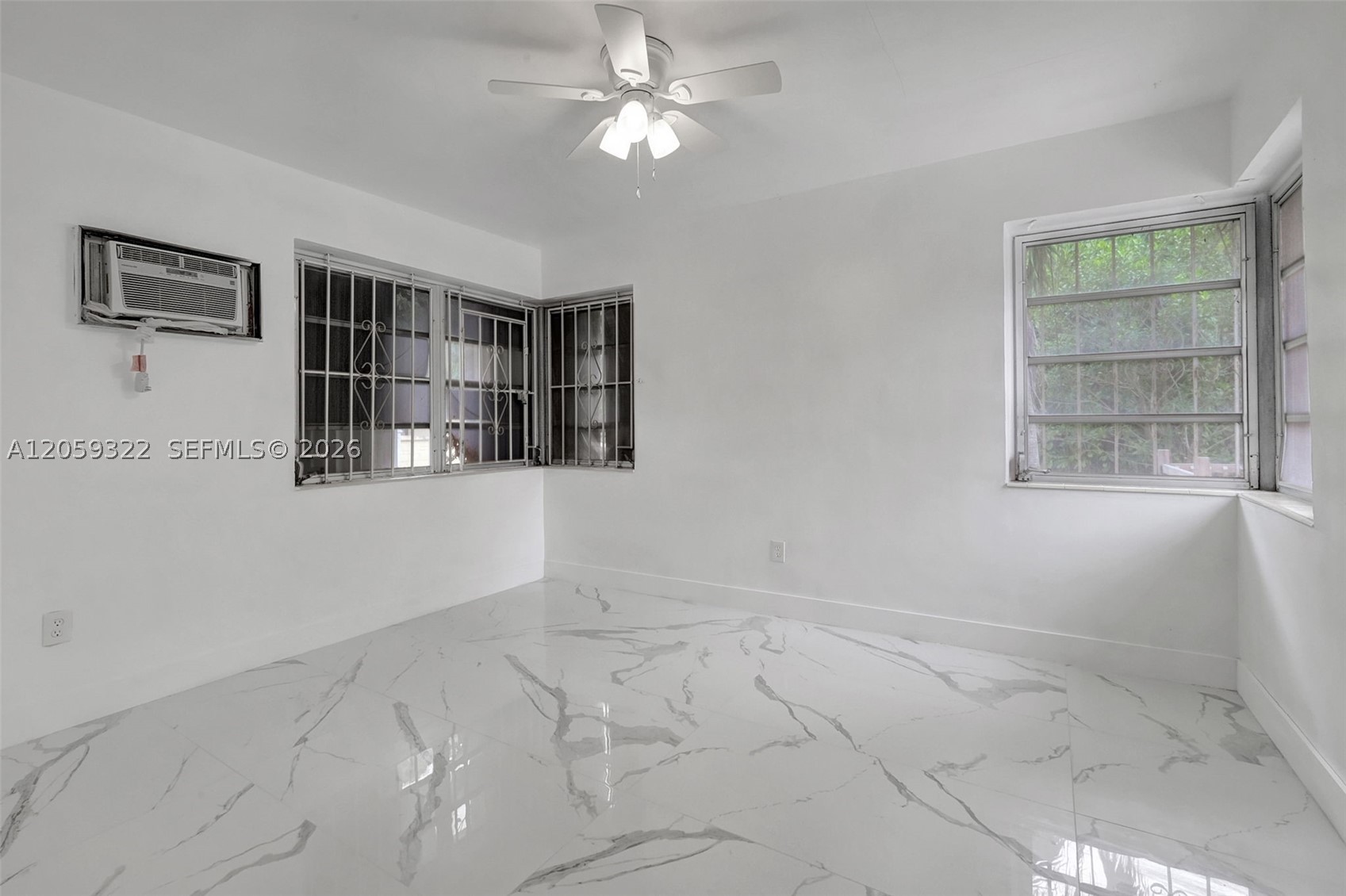 156 NW 88th St, El Portal FL 33150