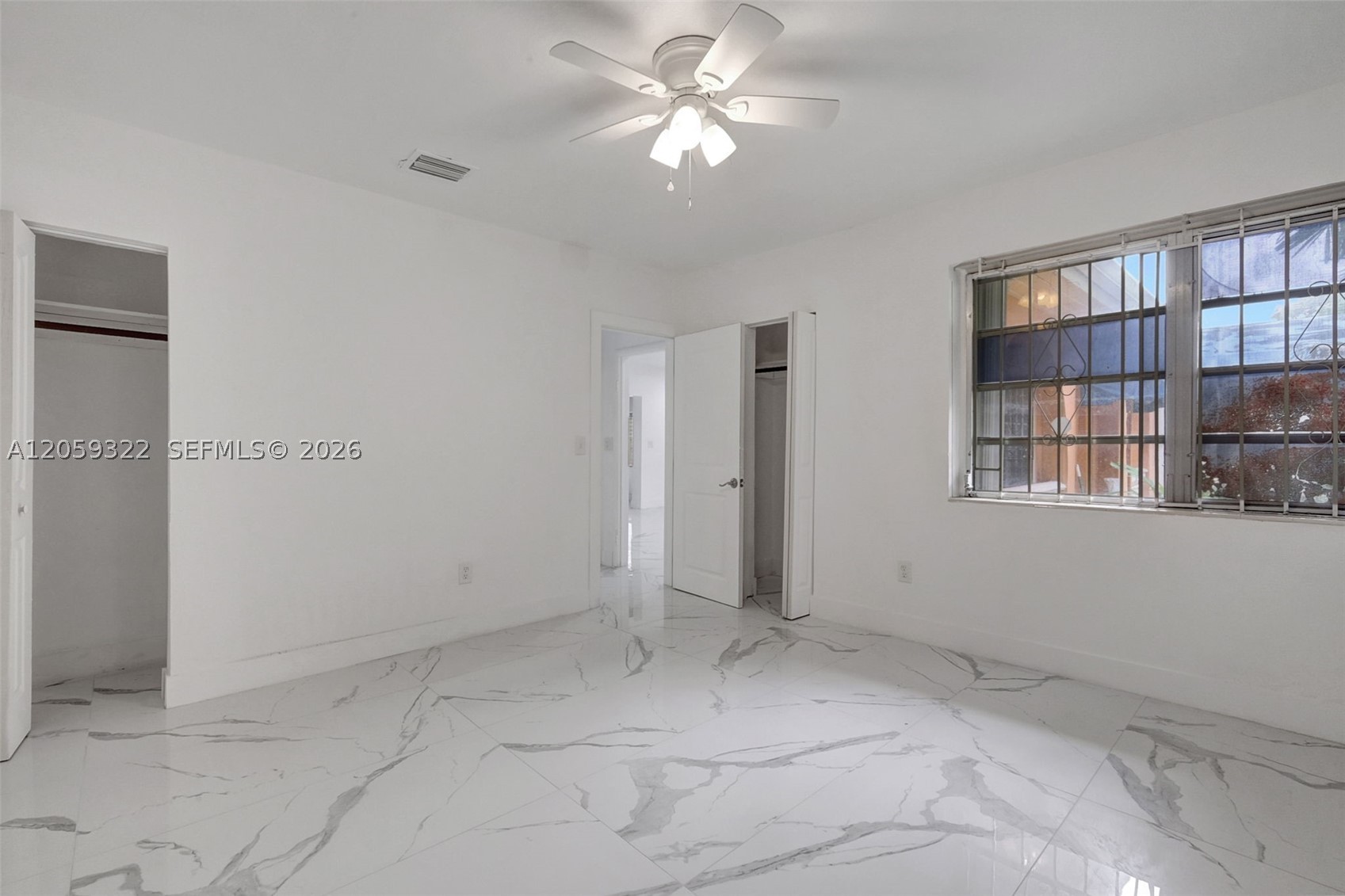 156 NW 88th St, El Portal FL 33150