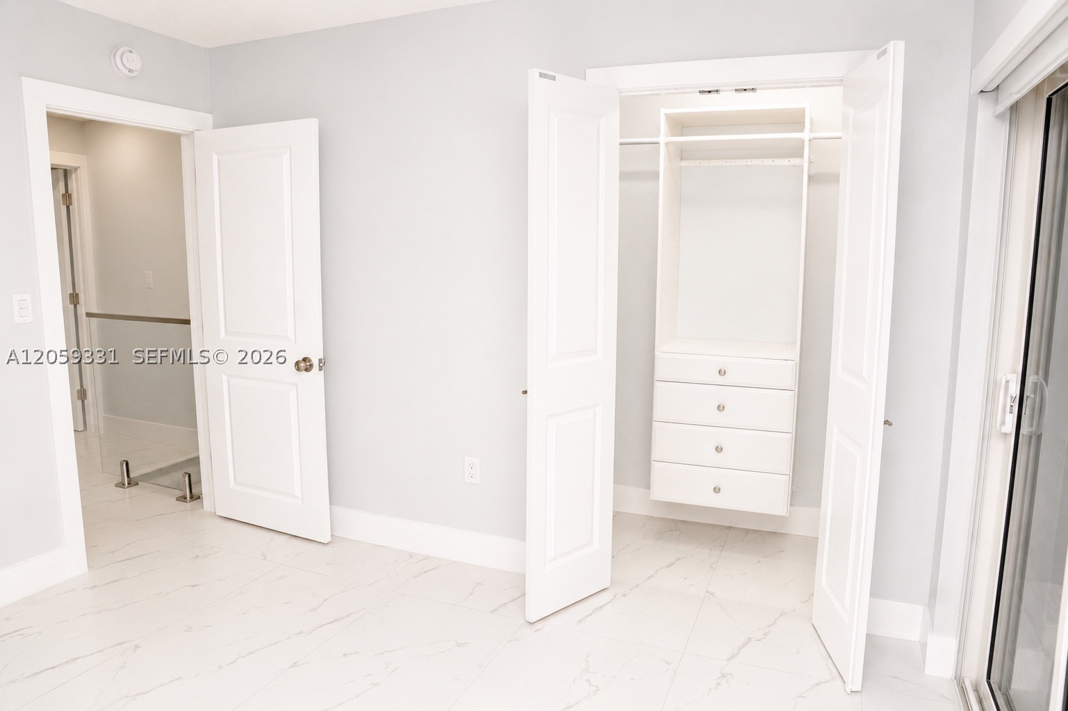 2750 W 76th St #203, Hialeah FL 33016