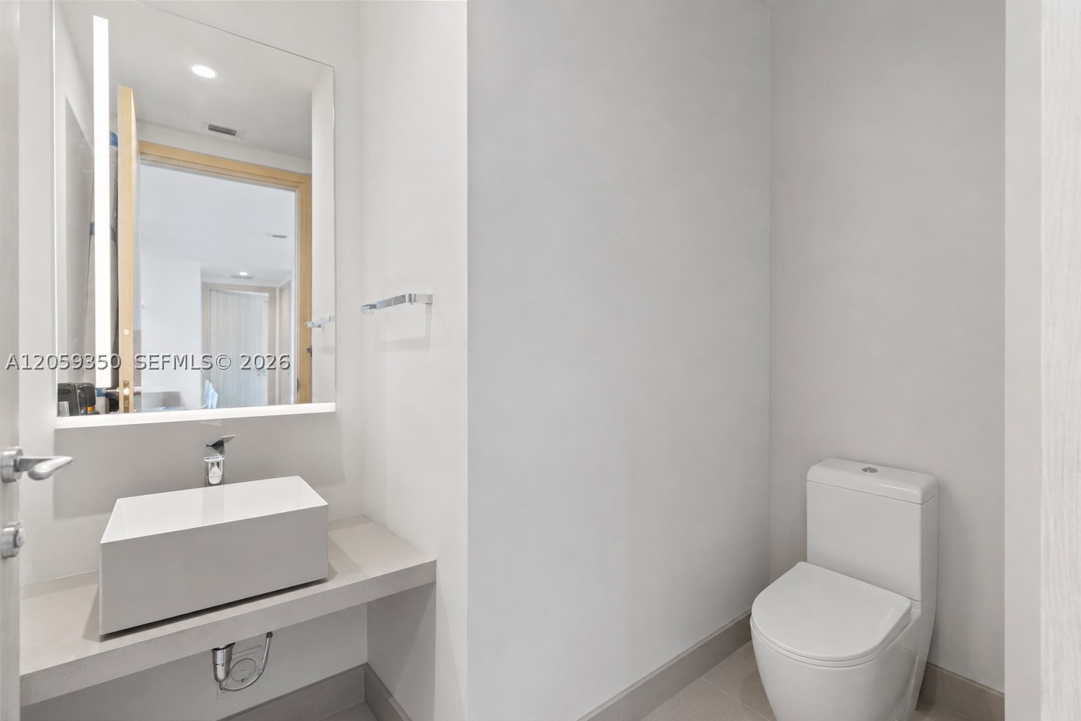 1000 Brickell #PH6106, Miami FL 33131