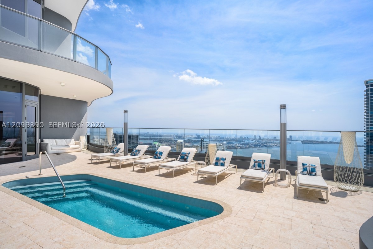 1000 Brickell #PH6106, Miami FL 33131
