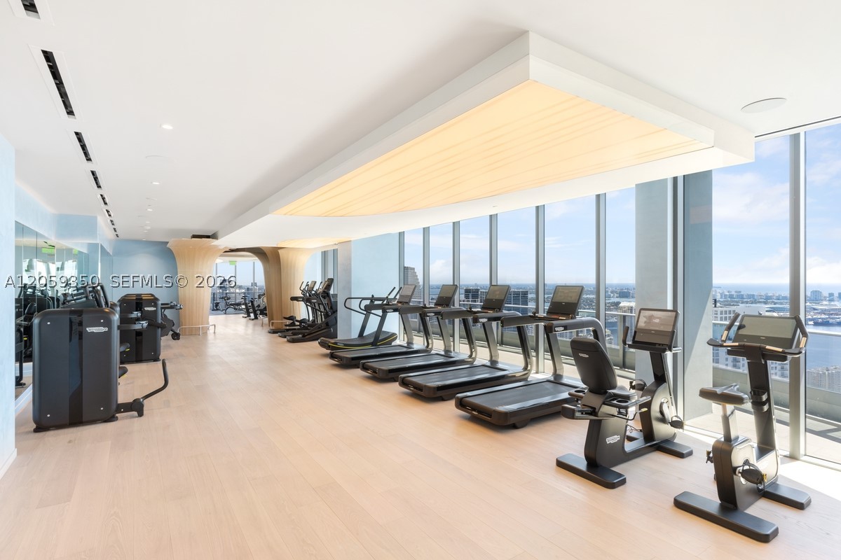 1000 Brickell #PH6106, Miami FL 33131