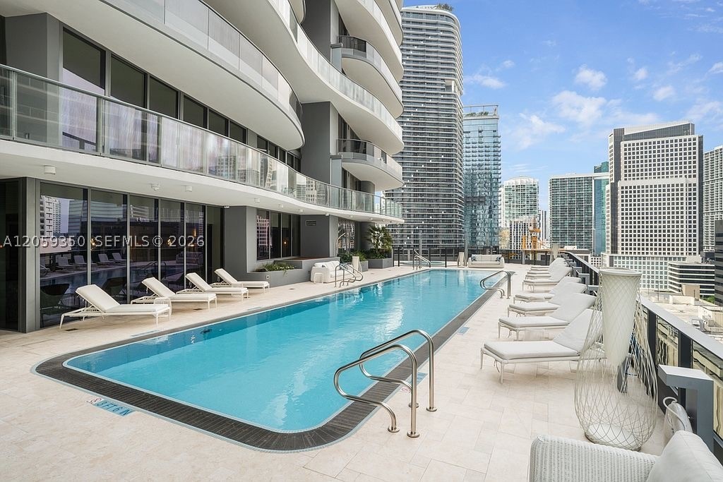 1000 Brickell #PH6106, Miami FL 33131