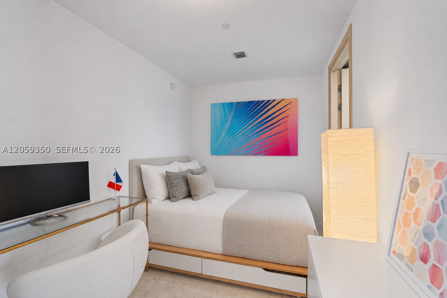 1000 Brickell #PH6106, Miami FL 33131