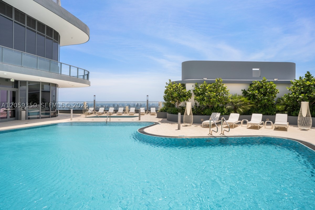 1000 Brickell #PH6106, Miami FL 33131