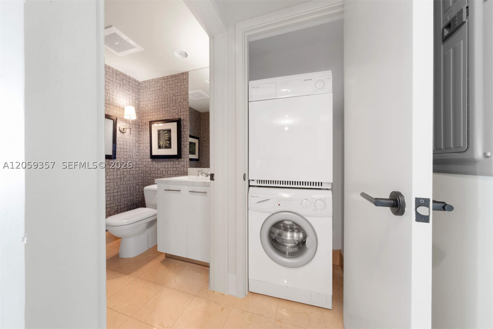 6799 Collins Ave #1603, Miami Beach FL 33141