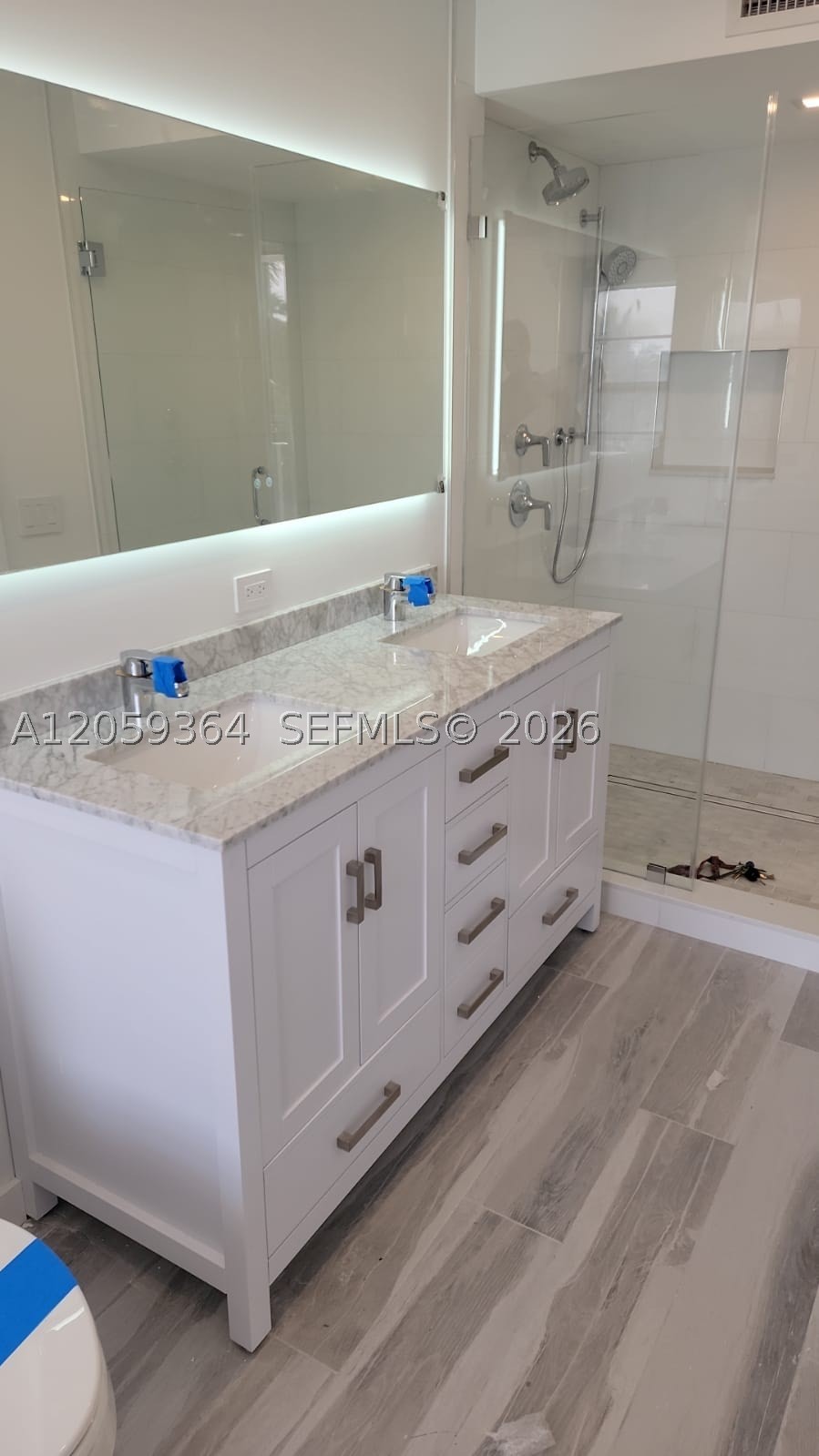 613 NE 26th Ave #613, Hallandale Beach FL 33009